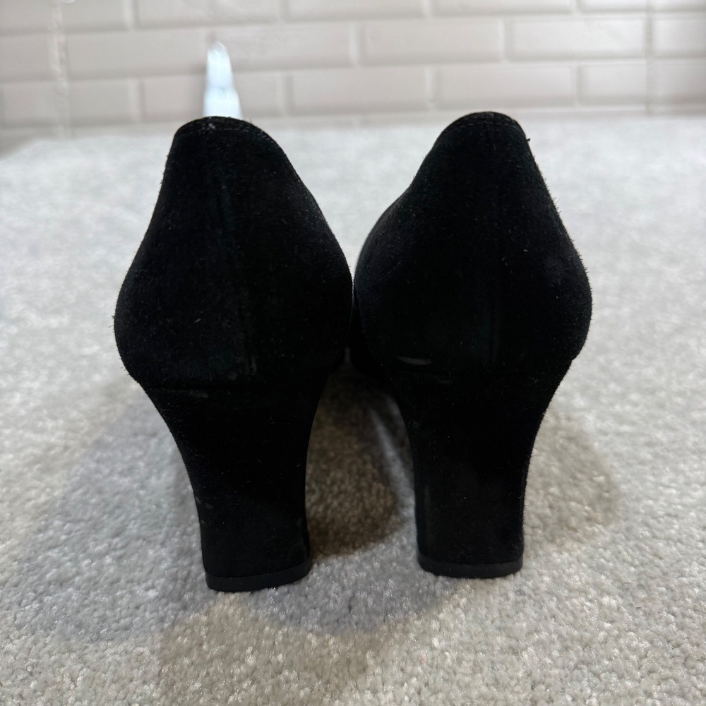 Vintage Salvatore Ferragamo Pilgrim Black Suede Block Heel Pump Buckle 8AA Italy - Picture 11 of 16
